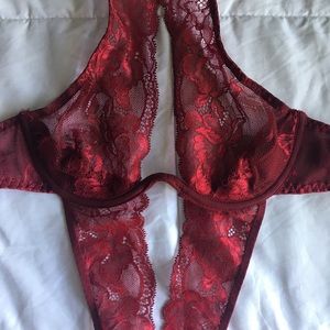 ❤️SALE❤️NWOT Lace Bodysuit La Senza